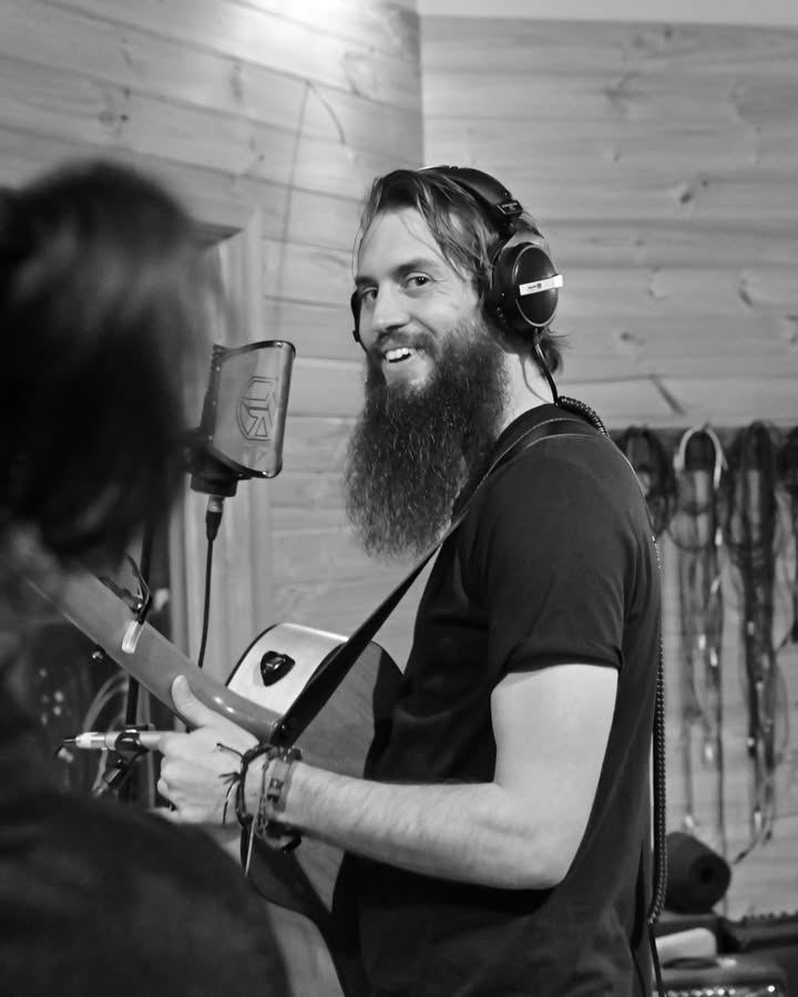 Featured image for “Ricky Bloomfield Live at Tura Beach Country Club”